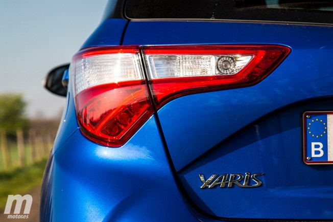 Prueba Toyota Yaris 2017, revisión completa de dentro a fuera - Motor.es