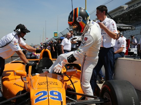 Alonso: "Empiezo a sentir el coche, ya no me conduce él a mí"
