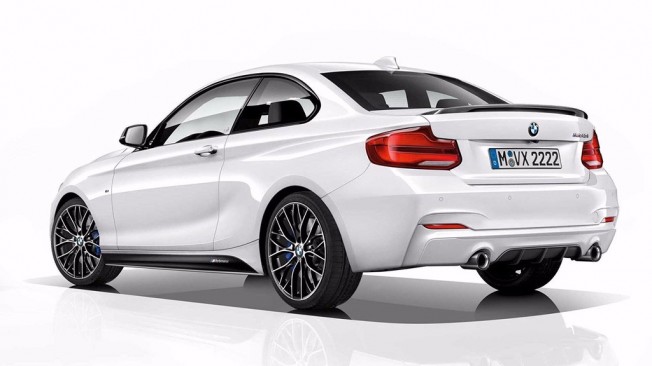 BMW M240i M Performance Edition - posterior BMW M240i M Performance Edition - posterior