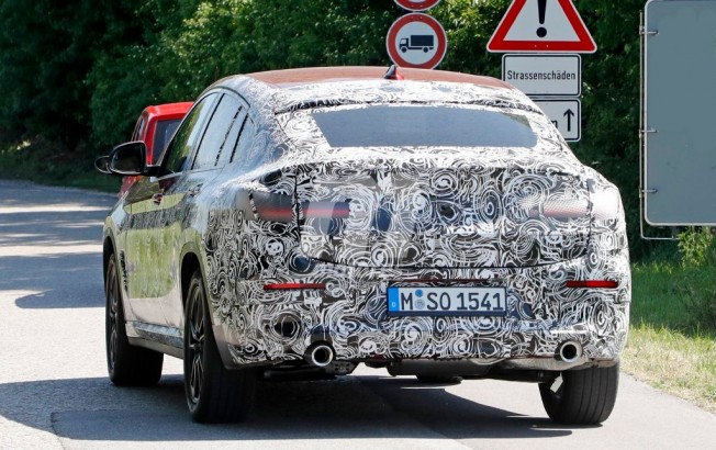 BMW X4 2018 - foto espía posterior BMW X4 2018 - foto espía posterior