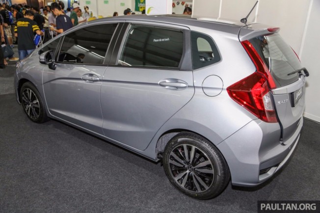 Honda Jazz 2017 - posterior Honda Jazz 2017 - posterior