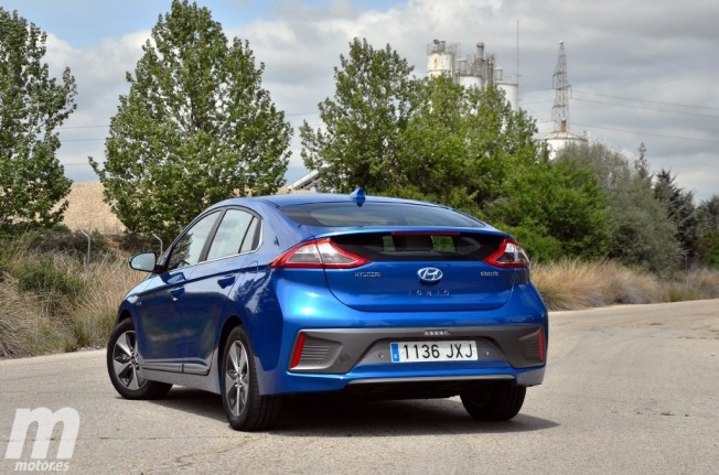 Hyundai IONIQ Eléctrico - posterior Hyundai IONIQ Eléctrico - posterior