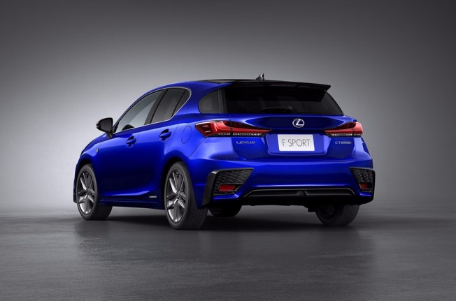 Lexus CT 200h 2018 - posterior Lexus CT 200h 2018 - posterior