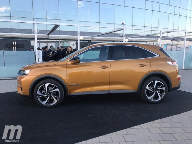 DS 7 Crossback - lateral DS 7 Crossback - lateral