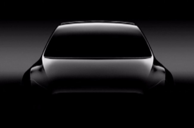 Tesla Model Y - teaser Tesla Model Y - teaser