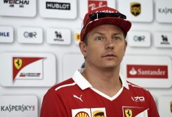 Kimi Räikkönen deja su futuro en manos de Ferrari