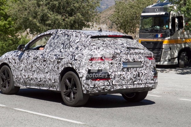 Audi Q8 e-tron - foto espía Audi Q8 e-tron - foto espía