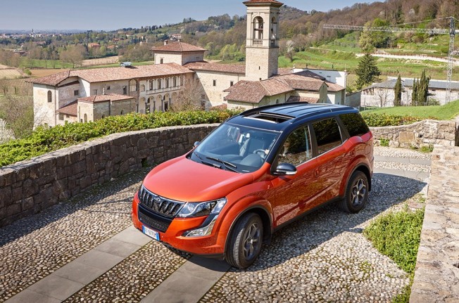 Mahindra XUV500 2017 Mahindra XUV500 2017