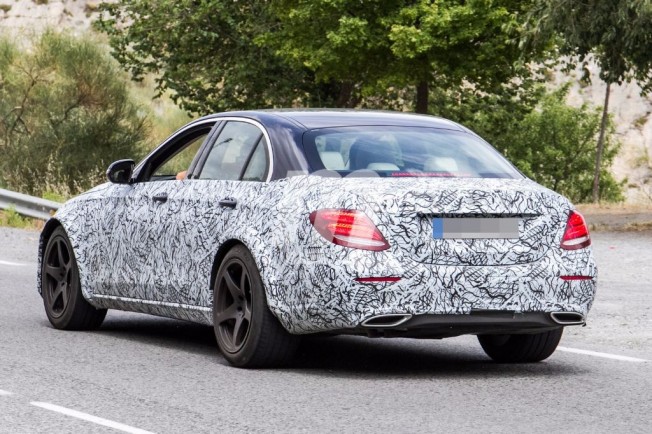 Mercedes-AMG E 55 Hybrid 2018 - foto espía Mercedes-AMG E 55 Hybrid 2018 - foto espía