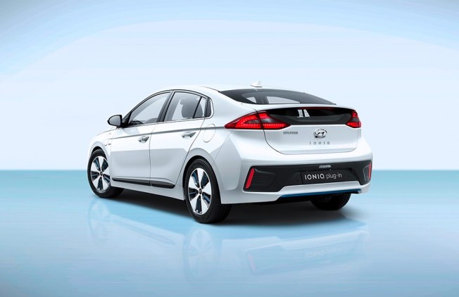 Hyundai IONIQ Plug-in Hybrid - posterior Hyundai IONIQ Plug-in Hybrid - posterior