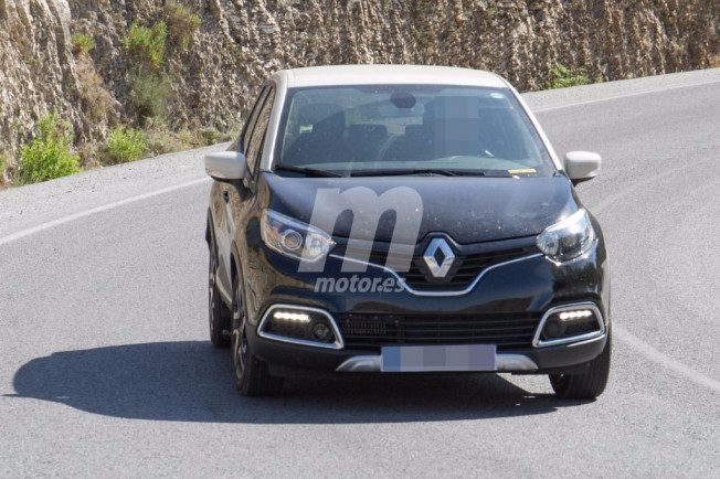 Renault Captur - foto espía Renault Captur - foto espía