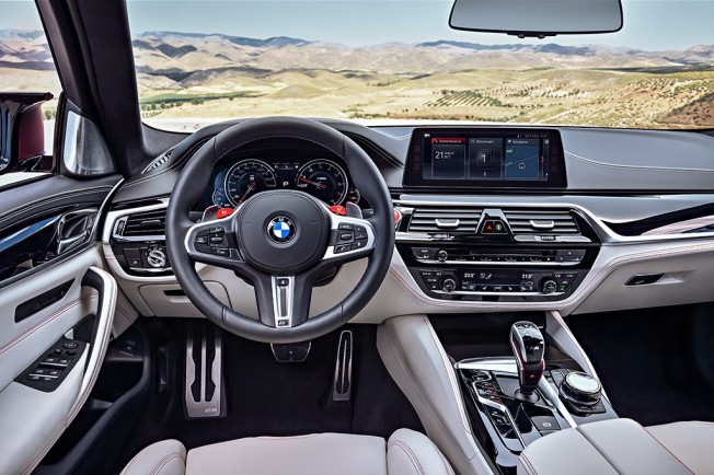 BMW M5 First Edition - interior BMW M5 First Edition - interior