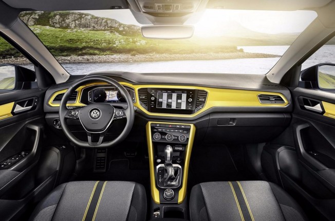 Volkswagen T-Roc 2018 - interior Volkswagen T-Roc 2018 - interior