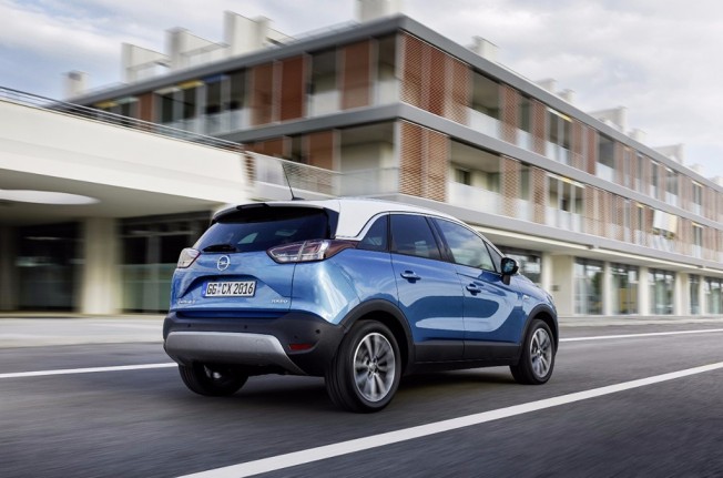 Opel Crossland X - posterior Opel Crossland X - posterior