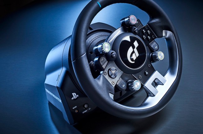 Thrustmaster T-GT - volante Thrustmaster T-GT - volante