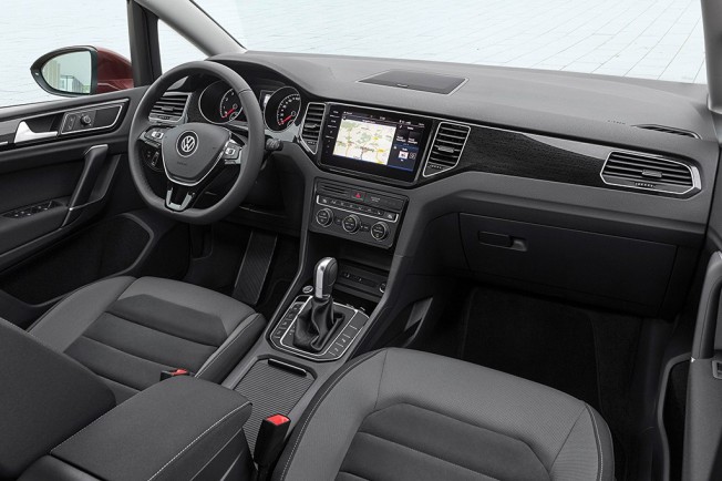 Volkswagen Golf Sportsvan 2018 - interior Volkswagen Golf Sportsvan 2018 - interior