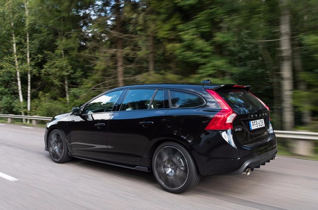 Volvo V60 Polestar 2018 Carbon Fiber Aero Pack Volvo V60 Polestar 2018 Carbon Fiber Aero Pack