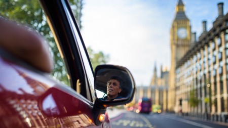Uber no podrá seguir operando Londres desde octubre