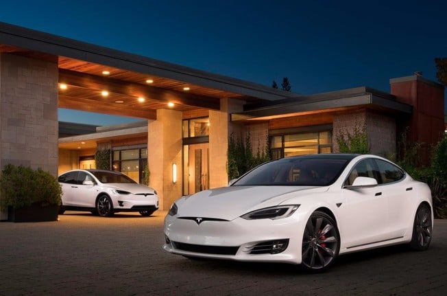 Tesla Tesla