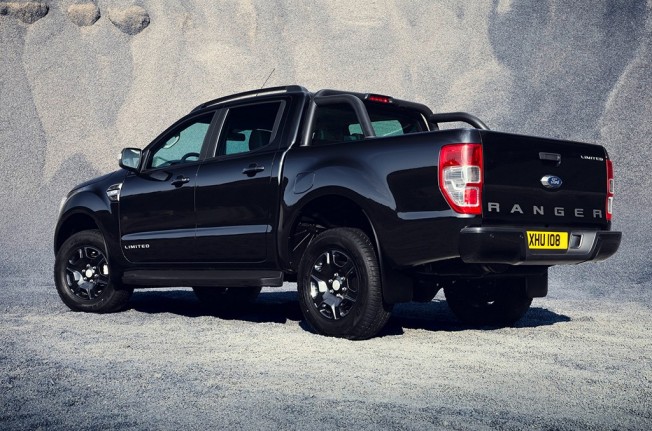 Ford Ranger Black Edition - posterior Ford Ranger Black Edition - posterior