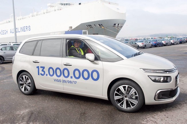Vehículo 13 millones fabricado por PSA en Vigo Vehículo 13 millones fabricado por PSA en Vigo