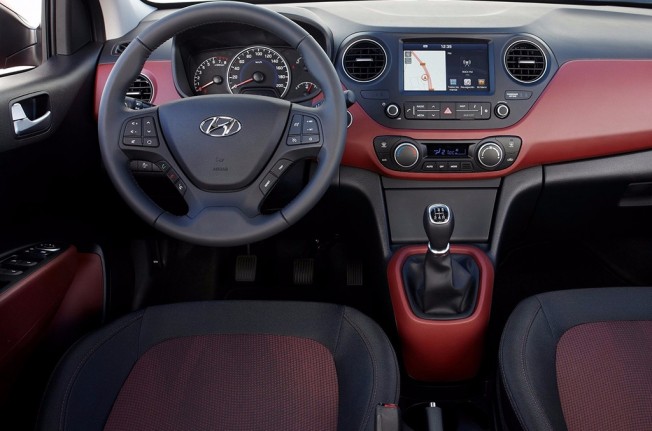 Hyundai i10 2017 - interior Hyundai i10 2017 - interior