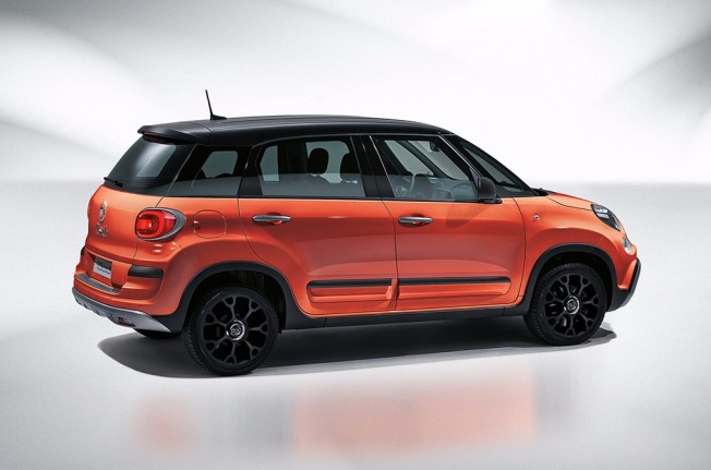 Fiat 500L City Cross - posterior Fiat 500L City Cross - posterior