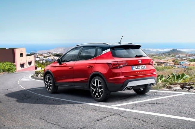 SEAT Arona - posterior SEAT Arona - posterior