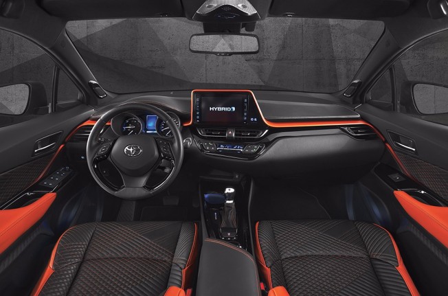 Toyota C-HR Hy-Power Concept - interior Toyota C-HR Hy-Power Concept - interior