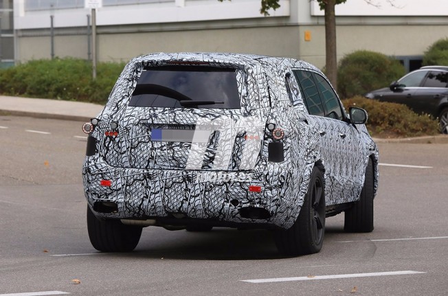 Mercedes Clase GLS 2019 - foto espía posterior Mercedes Clase GLS 2019 - foto espía posterior