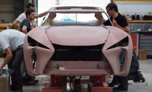 La versión de producción del Lexus UX debutará en marzo de 2018