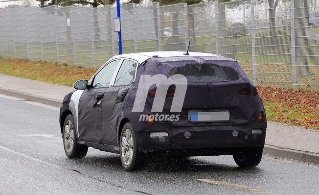 Hyundai Kona EV 2018 - foto espía posterior Hyundai Kona EV 2018 - foto espía posterior