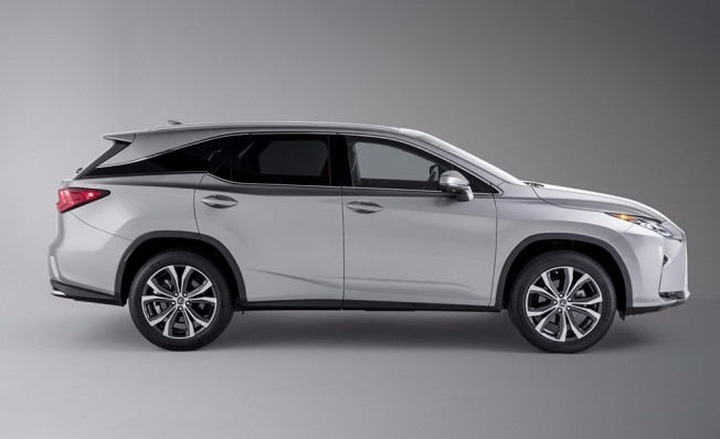 Lexus RX L 2018 - lateral Lexus RX L 2018 - lateral