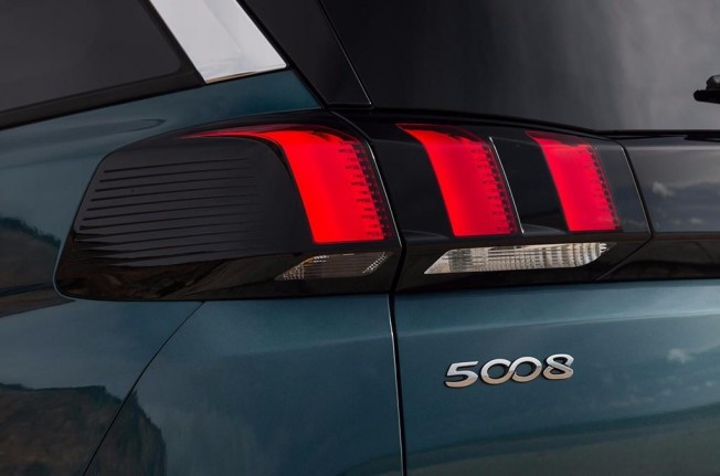 Peugeot 5008 Peugeot 5008