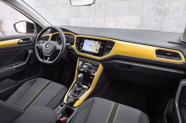 Volkswagen T-Roc 2018 - interior Volkswagen T-Roc 2018 - interior