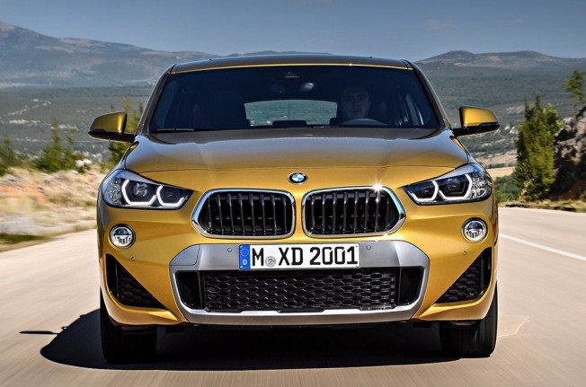 BMW X2 2018 - frontal BMW X2 2018 - frontal