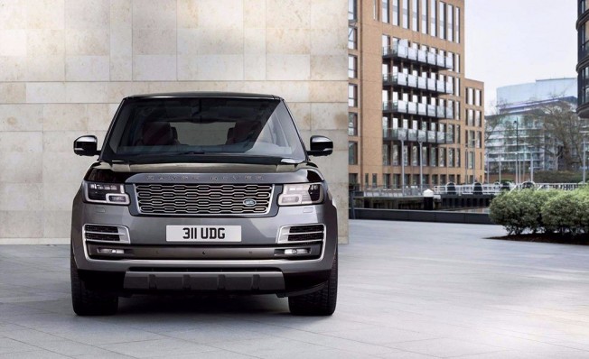 Range Rover SVAutobiography LWB 2018 - frontal Range Rover SVAutobiography LWB 2018 - frontal