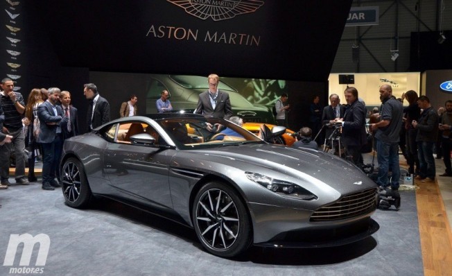 Aston Martin DB11 Aston Martin DB11