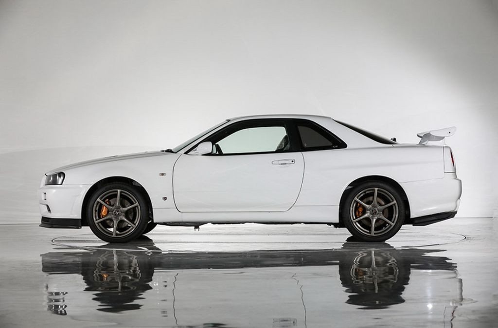 Aparece Un Nissan Skyline Gt R V Spec Ii Nur A Estrenar En Japon Motor Es