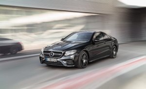 Mercedes presenta en Detroit los nuevos AMG E 53 4Matic + Coupé y Cabrio
