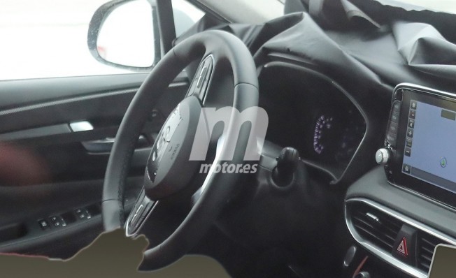 Hyundai Santa Fe 2018 - foto espía interior Hyundai Santa Fe 2018 - foto espía interior