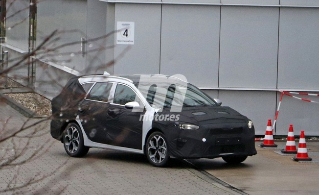 Kia Cee'd Sportswagon 2018 - foto espía Kia Cee'd Sportswagon 2018 - foto espía