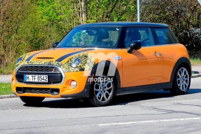 MINI Hatch 2018 - foto espía MINI Hatch 2018 - foto espía