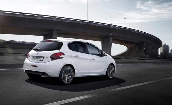 Peugeot 208 - posterior Peugeot 208 - posterior
