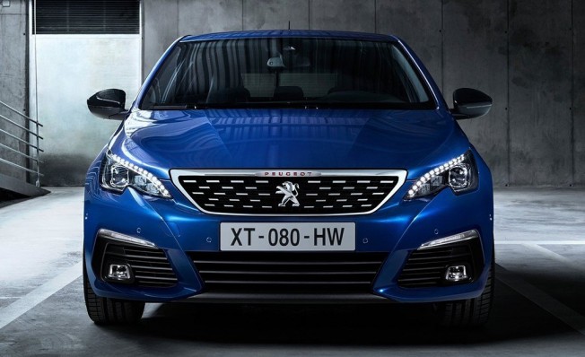 Peugeot 308 GT - frontal Peugeot 308 GT - frontal