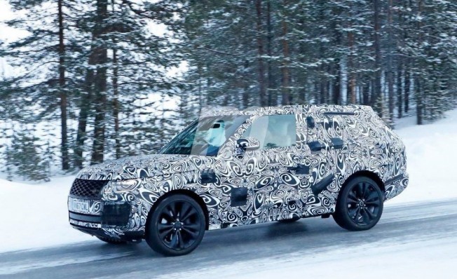Range Rover SV Coupé 2018 - foto espía Range Rover SV Coupé 2018 - foto espía