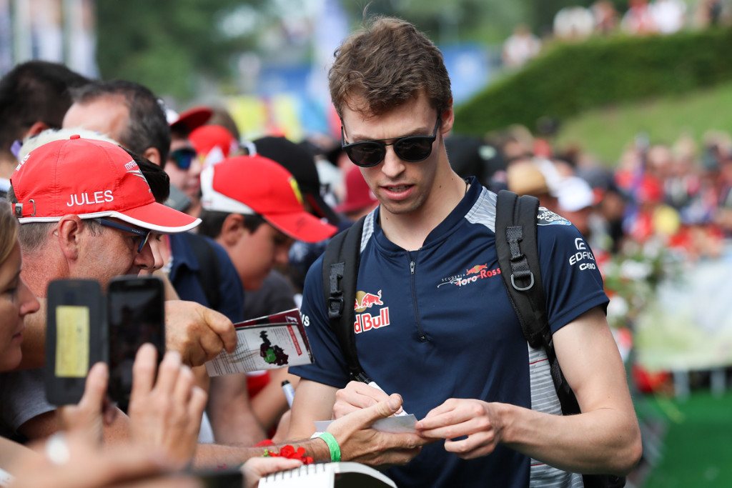 SMP Racing Quiere Llevar Al Ruso Daniil Kvyat A Le Mans Motor es
