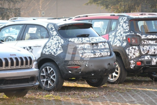 Fiat 500X 2019 - foto espía posterior Fiat 500X 2019 - foto espía posterior