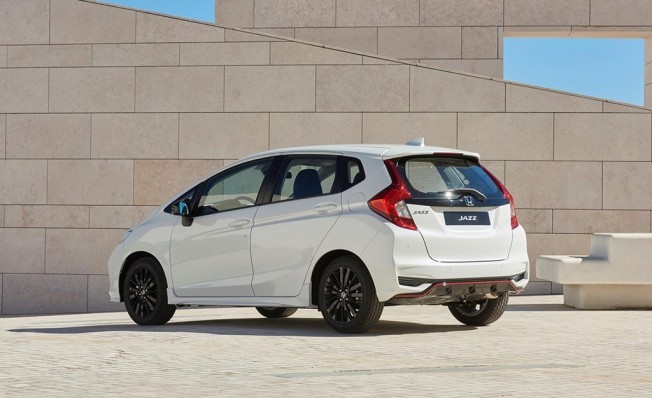 Honda Jazz 2018 - posterior Honda Jazz 2018 - posterior