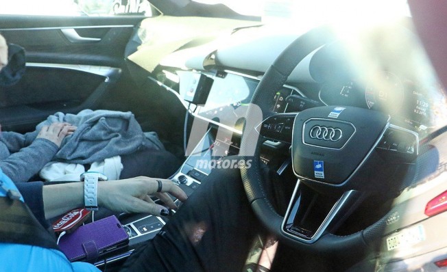 Audi A6 Avant 2019 - foto espía interior Audi A6 Avant 2019 - foto espía interior